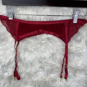 NWOT • ASOS • Evanna Velvet Garter Belt • Red • M